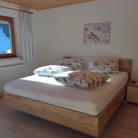 Haus Monika * Nesselwängle