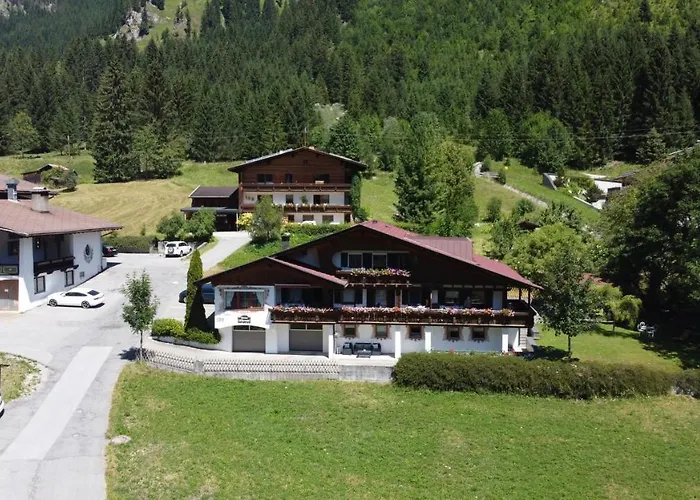 Haus Monika Apartmán *